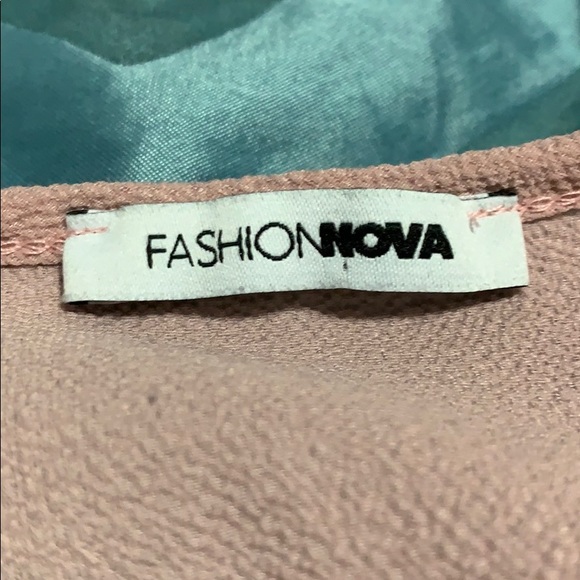 FASHION NOVA Blush Pink tie up blouse - Picture 4 of 6